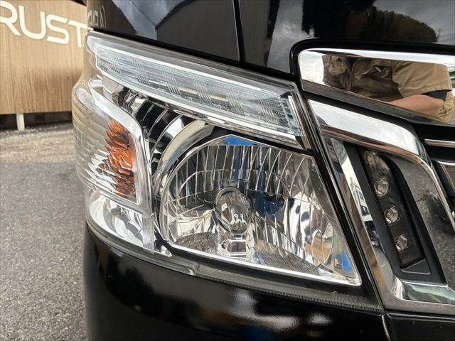 NISSAN NV350 CARAVAN 2012