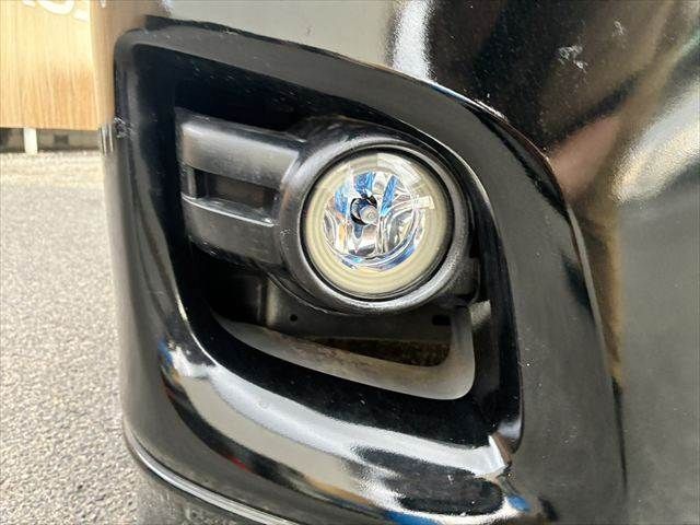 NISSAN NV350 CARAVAN 2012