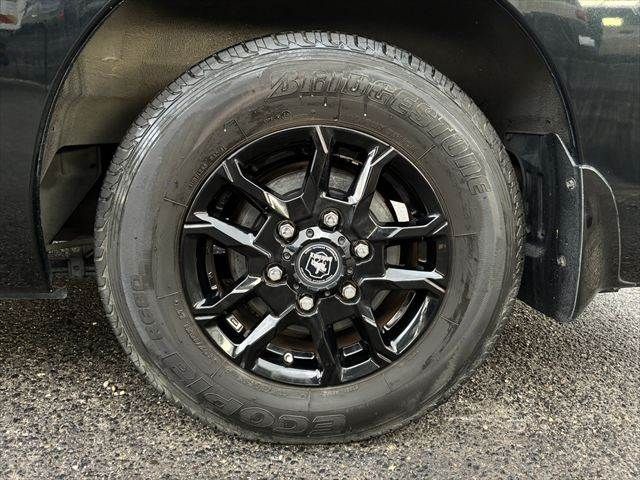 NISSAN NV350 CARAVAN 2012