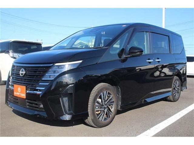 NISSAN SERENA  WG 2023