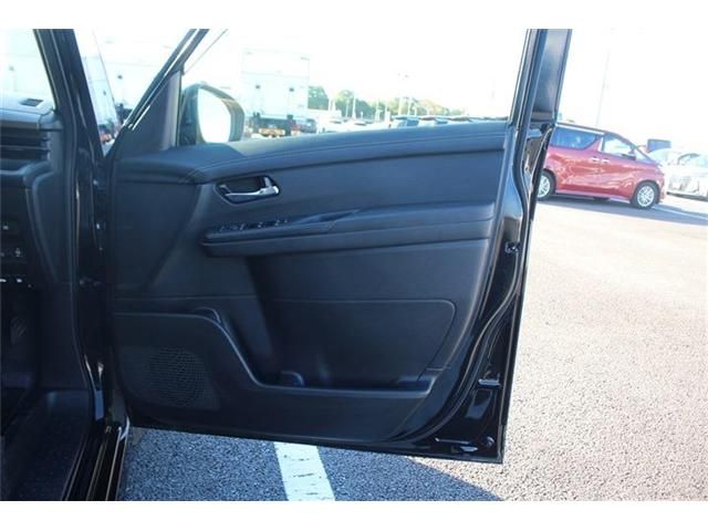 NISSAN SERENA  WG 2023