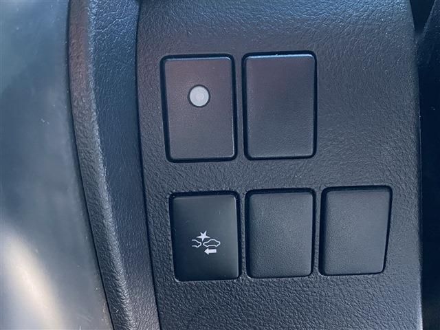 TOYOTA ALPHARD hybrid 4WD 2015