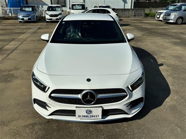 MERCEDES BENZ MERCEDES BENZ A class sedan 2021