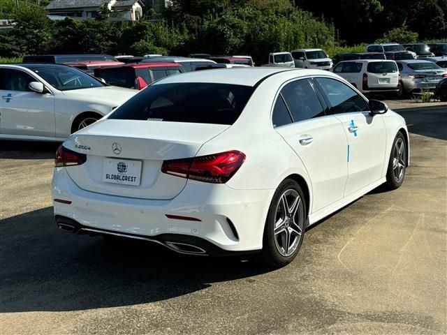 MERCEDES BENZ MERCEDES BENZ A class sedan 2021