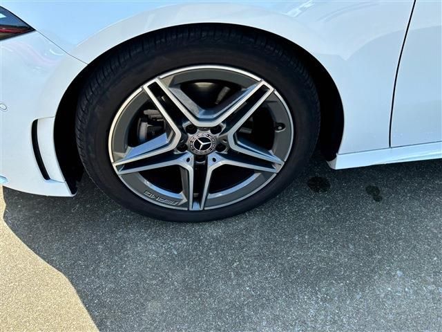 MERCEDES BENZ MERCEDES BENZ A class sedan 2021