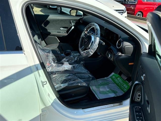 MERCEDES BENZ MERCEDES BENZ A class sedan 2021