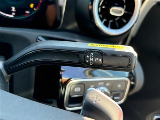 MERCEDES BENZ MERCEDES BENZ A class sedan 2021