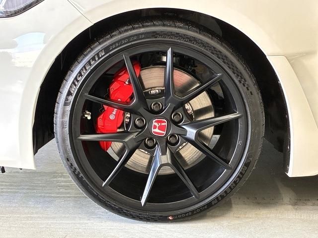 HONDA CIVIC hatchback 2025