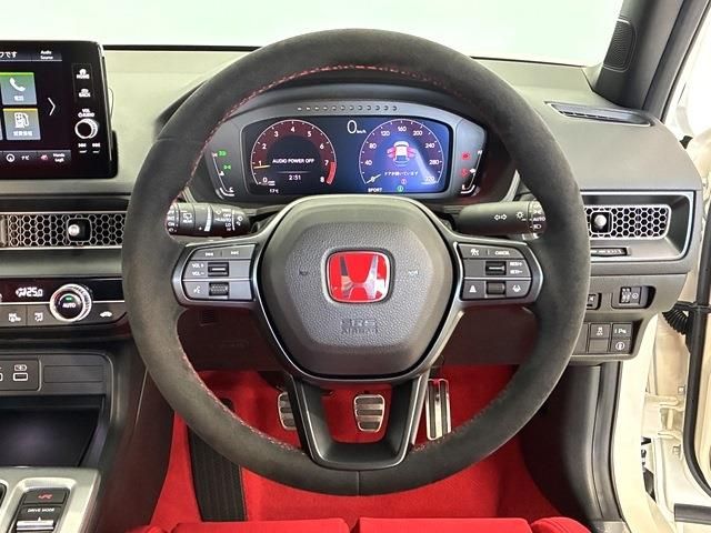 HONDA CIVIC hatchback 2025