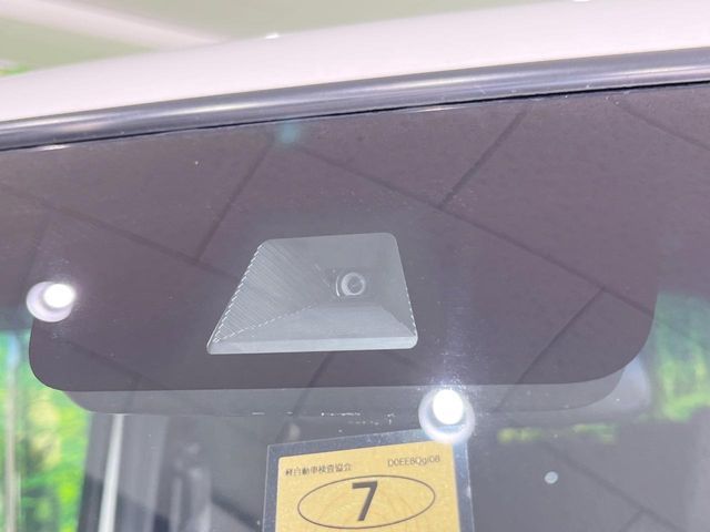 HONDA N BOX CUSTOM 2018