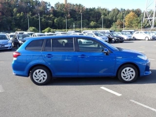 TOYOTA COROLLA FIELDER HYBRID 2020