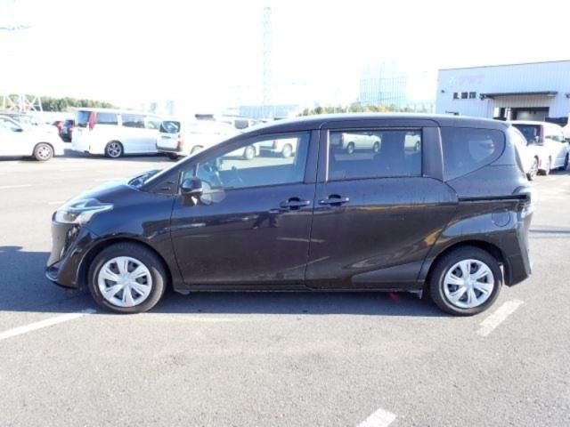 TOYOTA SIENTA 2019