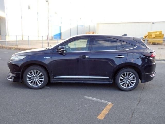 TOYOTA HARRIER HYBRID 2019