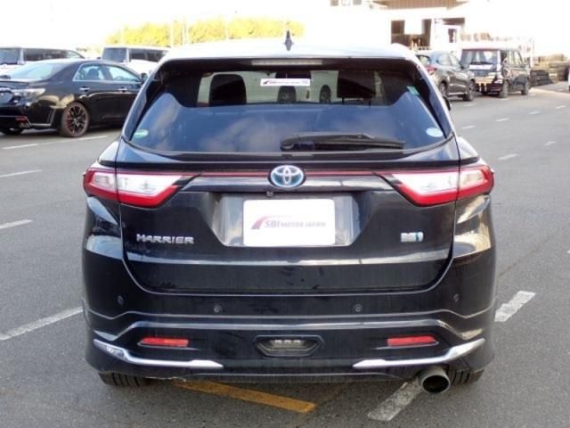 TOYOTA HARRIER HYBRID 2019