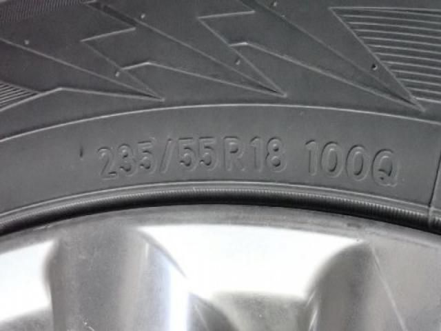 TOYOTA HARRIER HYBRID 2019