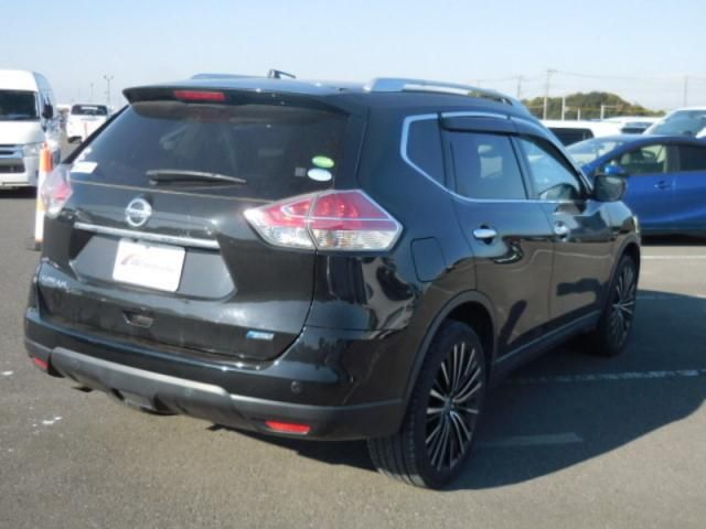 NISSAN X-TRAIL 4WD 2016