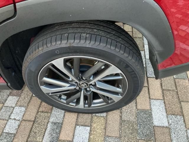 TOYOTA COROLLA CROSS HYBRID 2024