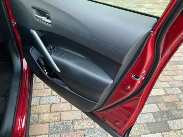 TOYOTA COROLLA CROSS HYBRID 2024