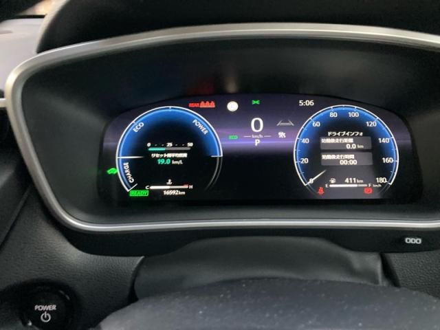 TOYOTA COROLLA CROSS HYBRID 2024