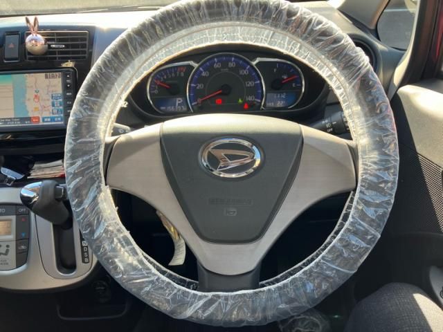 DAIHATSU MOVE CUSTOM 2013