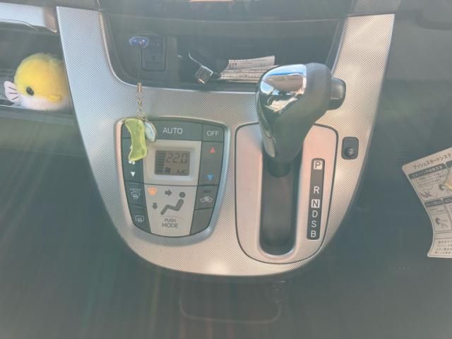 DAIHATSU MOVE CUSTOM 2013