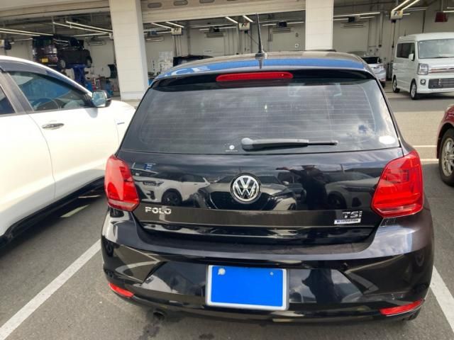 VOLKSWAGEN VOLKSWAGEN POLO 2016