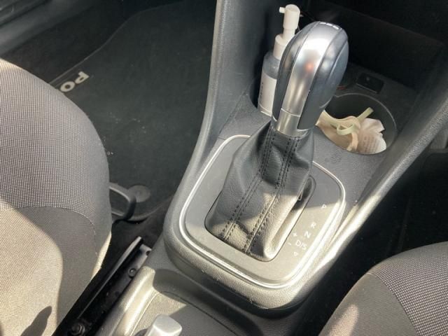 VOLKSWAGEN VOLKSWAGEN POLO 2016