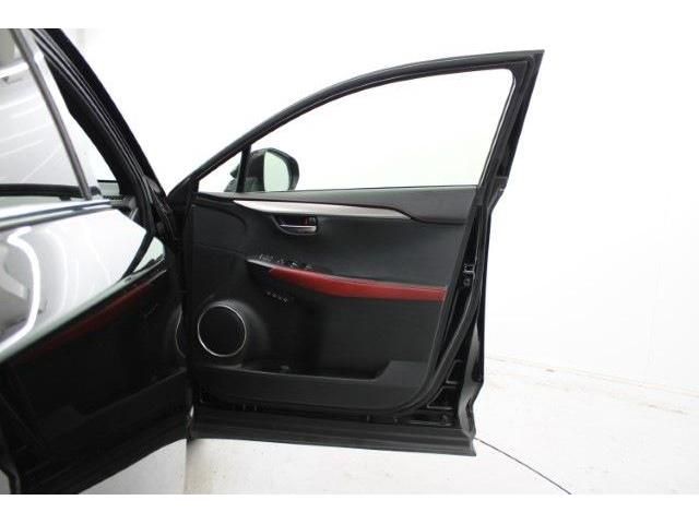 TOYOTA LEXUS NX300 2018