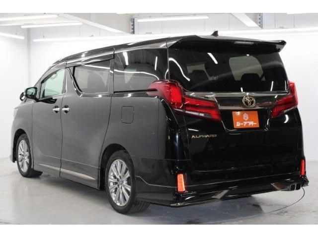 TOYOTA ALPHARD 2020
