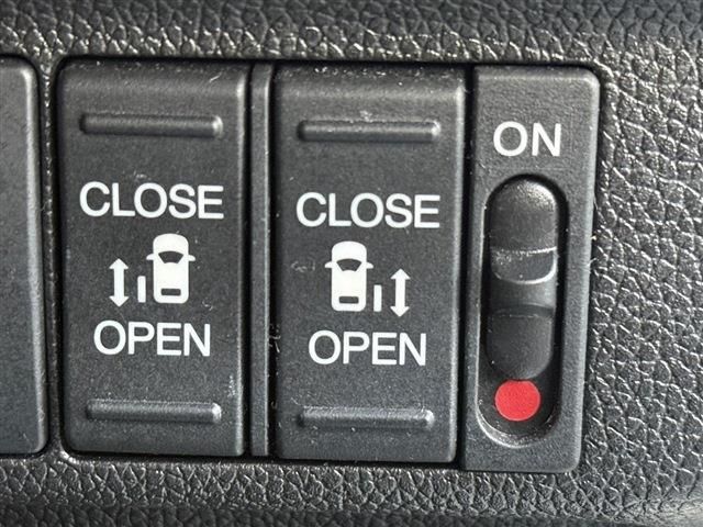 HONDA FREED HYBRID 2016