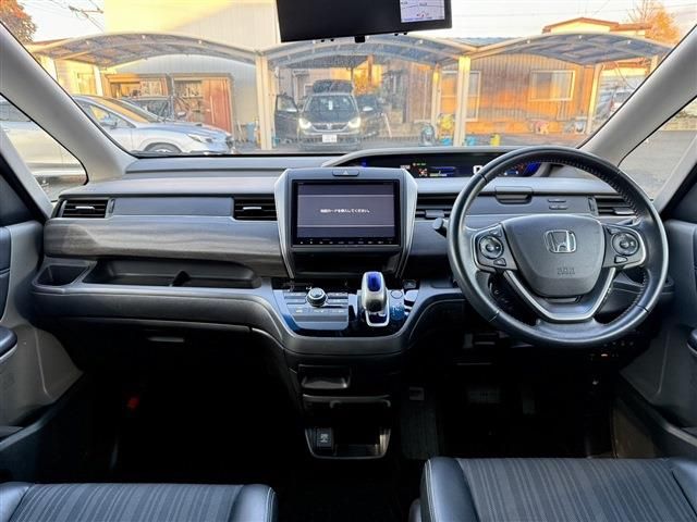 HONDA FREED HYBRID 2016