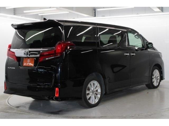 TOYOTA ALPHARD 2018