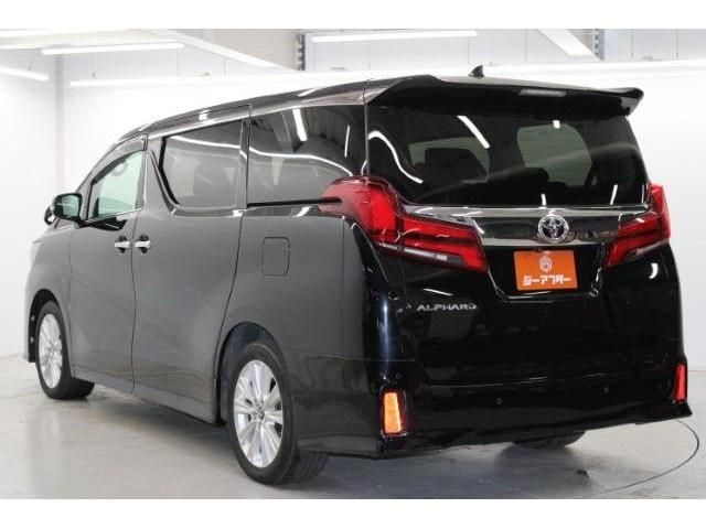 TOYOTA ALPHARD 2018