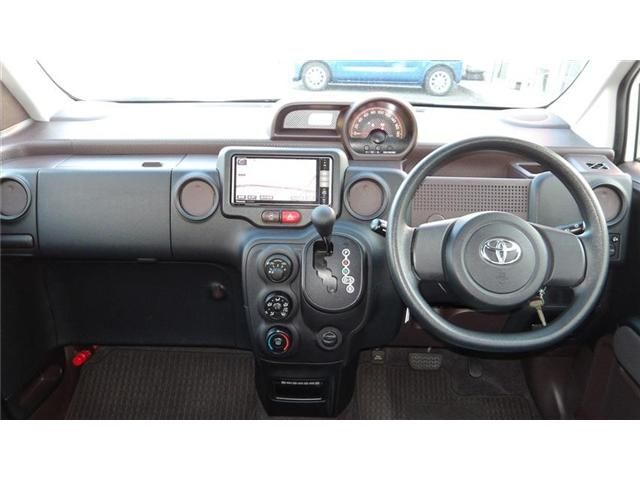 TOYOTA PORTE 2015