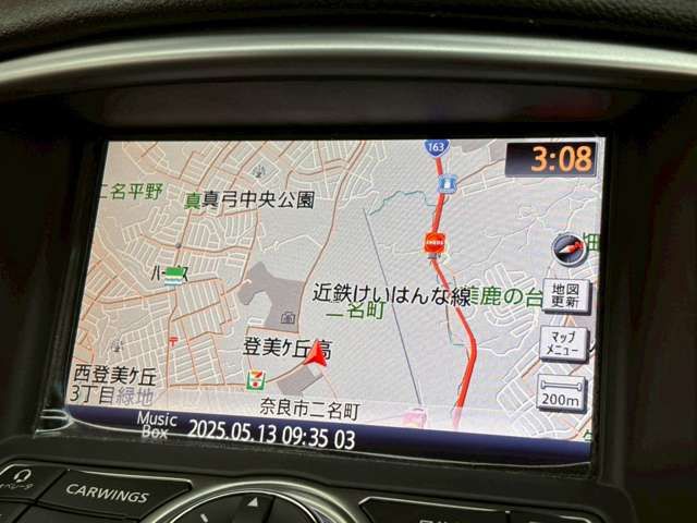 NISSAN SKYLINE CROSSOVER 2010