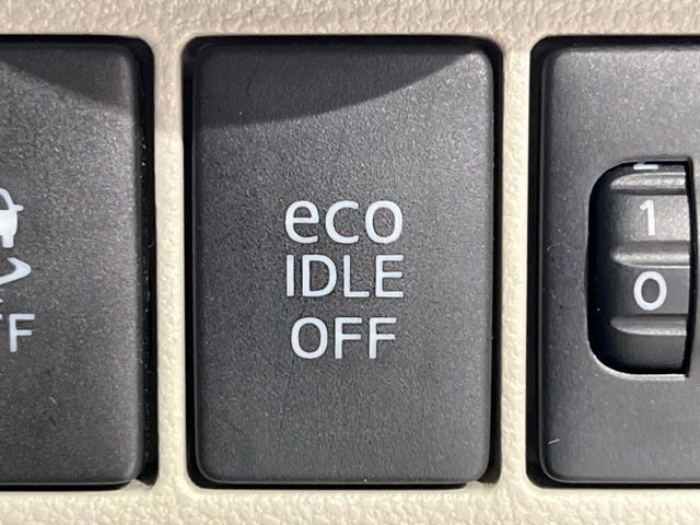 DAIHATSU MOVE 4WD 2015