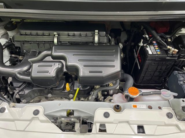 DAIHATSU MOVE 4WD 2015