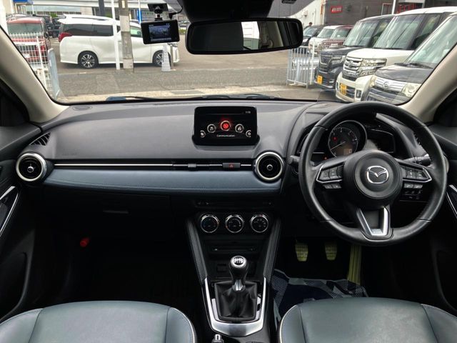 MAZDA MAZDA2 2019