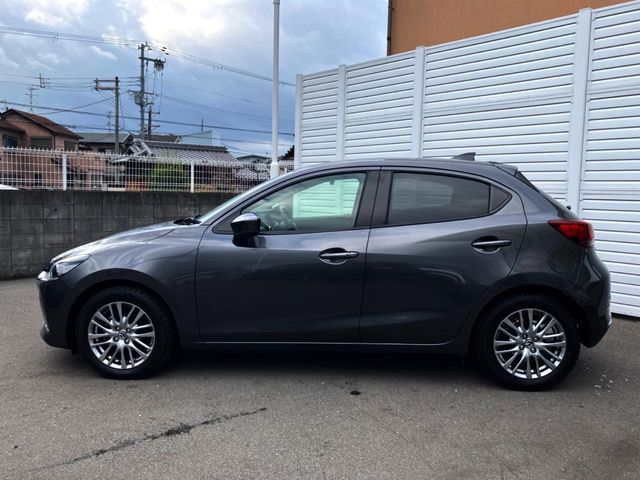 MAZDA MAZDA2 2019