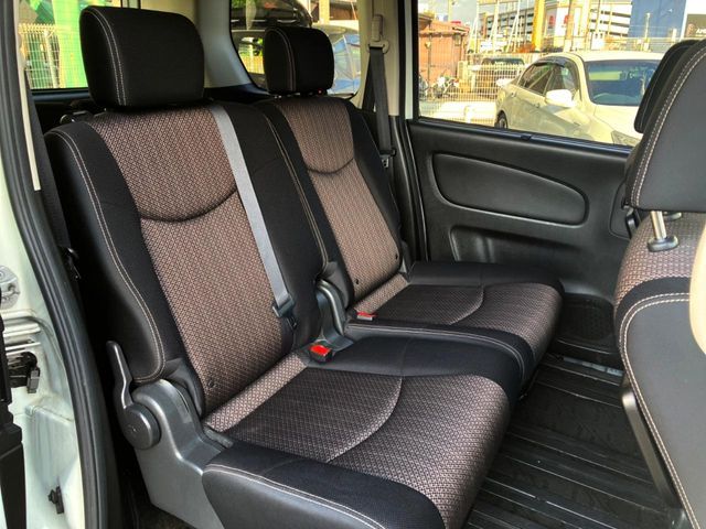 NISSAN SERENA  S-HYBRID 2014