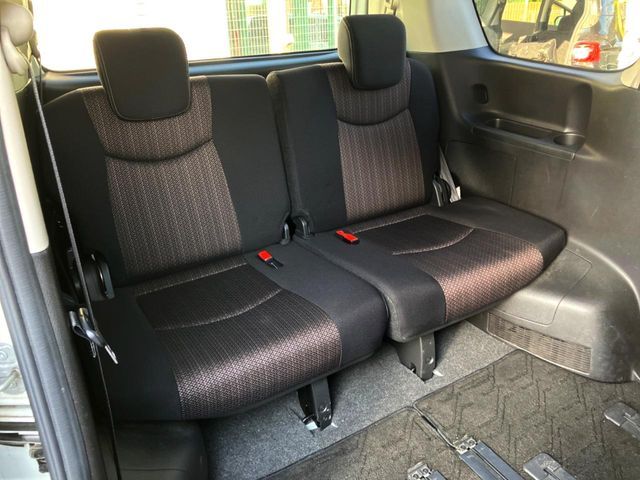 NISSAN SERENA  S-HYBRID 2014
