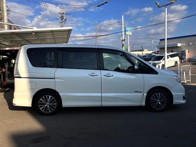 NISSAN SERENA  S-HYBRID 2014