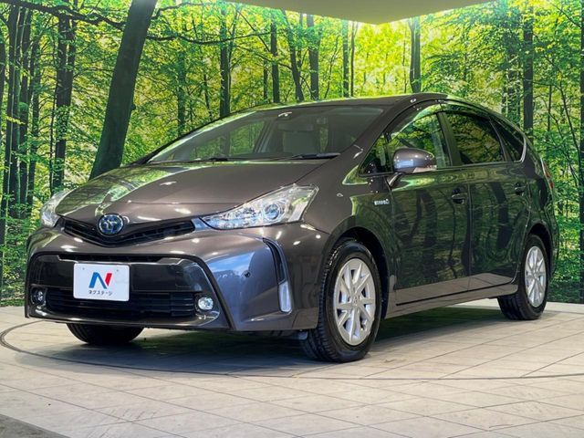 TOYOTA PRIUS Alpha 2019