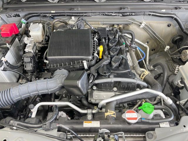 SUZUKI JIMNY SIERRA 2023