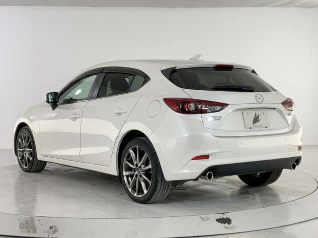 MAZDA AXELA SPORTS 2017