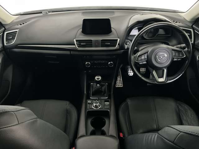 MAZDA AXELA SPORTS 2017