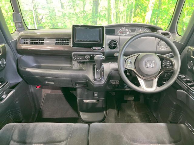 HONDA N BOX CUSTOM 2018