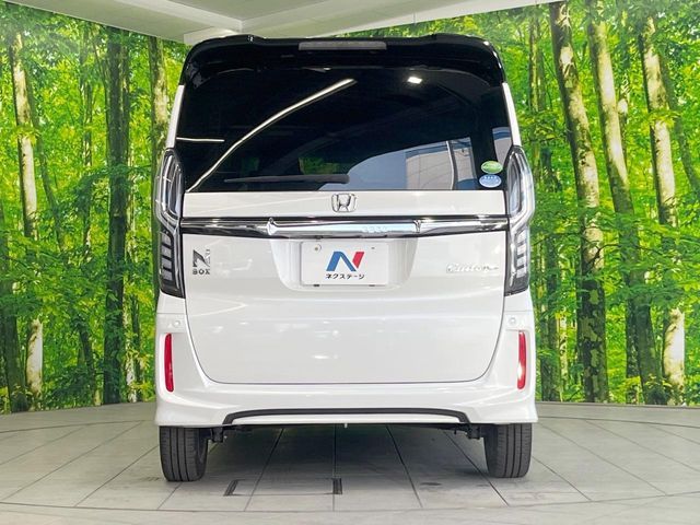 HONDA N BOX CUSTOM 2018