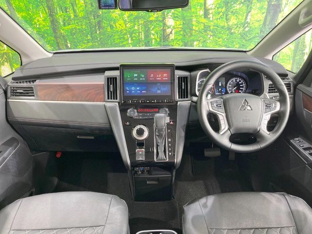 MITSUBISHI DELICA D:5 4WD 2023