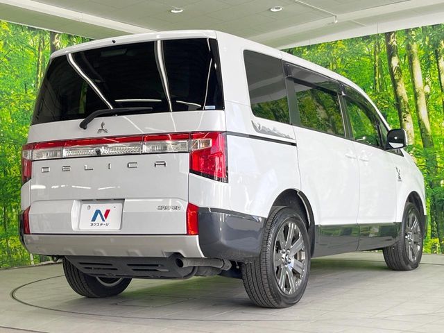 MITSUBISHI DELICA D:5 4WD 2023